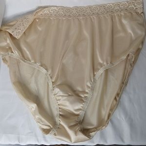2 plus size women panties